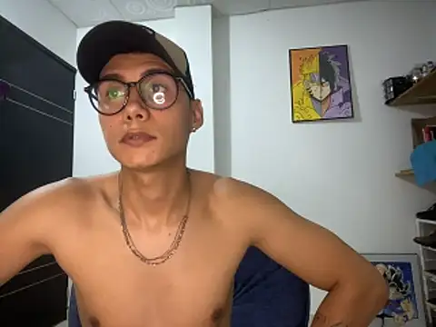 Abercend online show from October 2025 03:27:02 AM