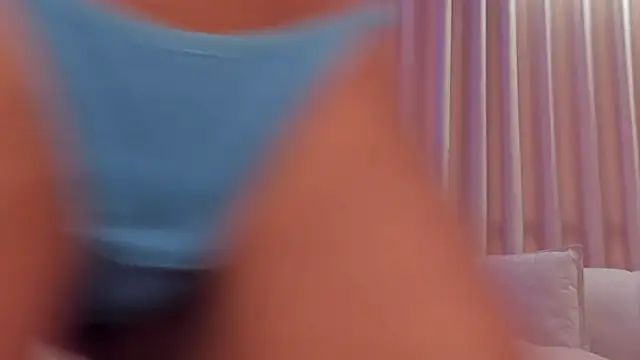 Snapshot of SavannahWildee chatting on September 2025 01:01:01 PM SavannahWildee online show from September 2025 01:01:01 PM