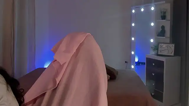 Snapshot of SavannahWildee chatting on February 2025 12:05:02 PM SavannahWildee online show from February 2025 12:05:02 PM