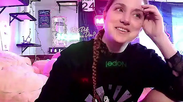 mirannacult online show from March 2025 08:57:01 PM