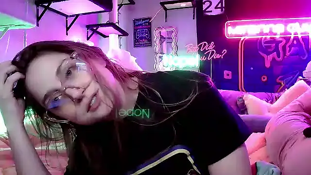 mirannacult online show from March 2025 06:09:01 AM