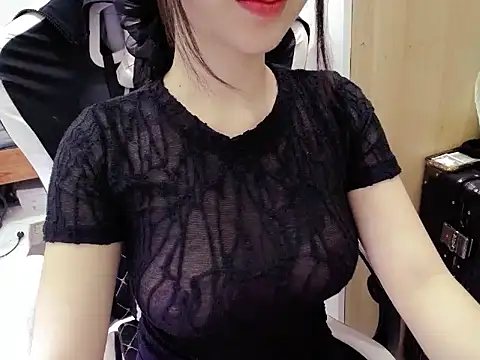 Lynk Lee69 online show from March 2025 07:46:02 PM