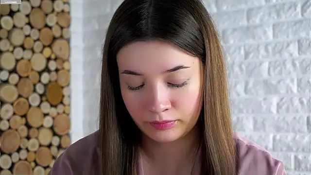 LowOncoming online show from January 2026 02:48:01 AM