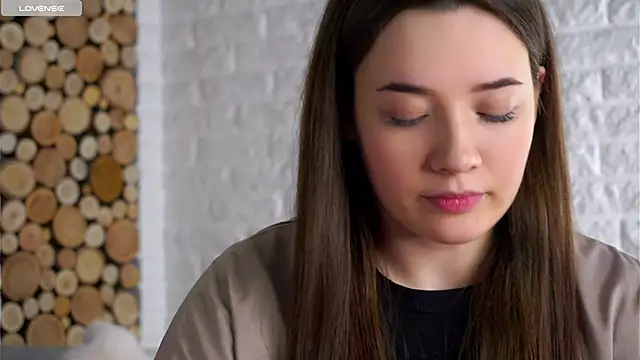 LowOncoming online show from March 2026 01:57:01 AM