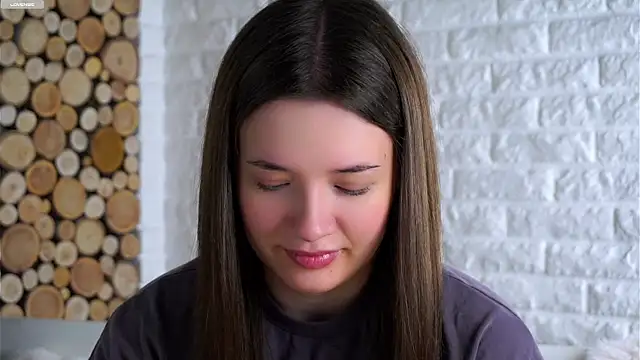 LowOncoming online show from November 2025 02:04:01 AM