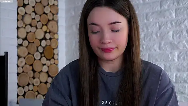 LowOncoming online show from March 2026 02:01:02 AM