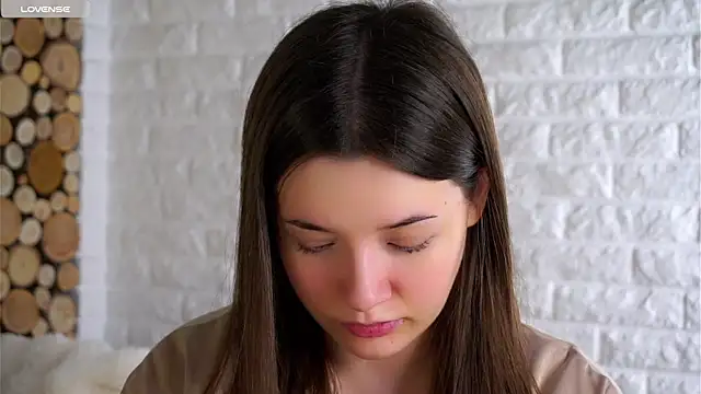 LowOncoming online show from November 2025 02:05:01 AM