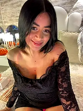 Snapshot of _MadiLee_ chatting on October 2025 02:58:02 AM MadiLee online show from October 2025 02:58:02 AM
