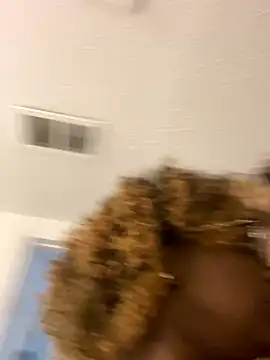 LillShayy online show from November 2025 04:00:01 PM