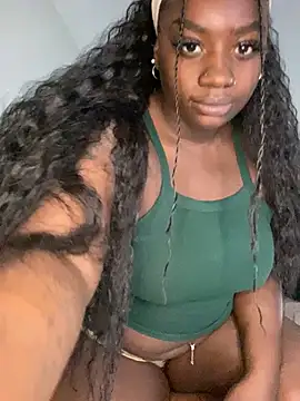 LillShayy online show from December 2024 06:35:01 PM