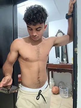 Mentriplex online show from October 2025 01:30:02 AM