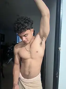 Mentriplex online show from October 2025 03:39:01 AM