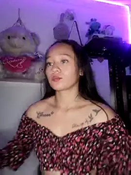Snapshot of iam_valery chatting on May 2026 08:17:02 PM iam valery online show from May 2026 08:17:02 PM