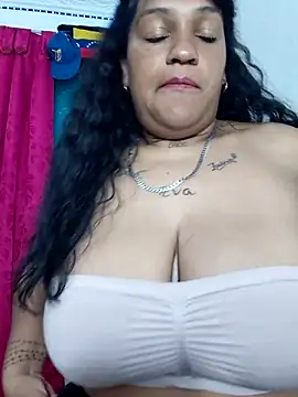 Michelle Brito1 online show from March 2026 02:17:01 PM