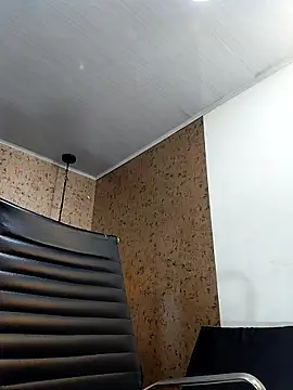 Michelle Brito1 online show from October 2025 10:09:01 PM