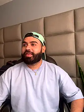 JEAN  TAUREAU online show from September 2025 09:15:02 PM