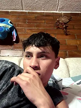 Snapshot of pipeynick chatting on May 2026 01:31:02 AM pipeynick online show from May 2026 01:31:02 AM