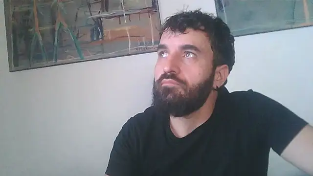 Snapshot of FJcouple chatting on January 2025 04:08:01 PM FJcouple online show from January 2025 04:08:01 PM