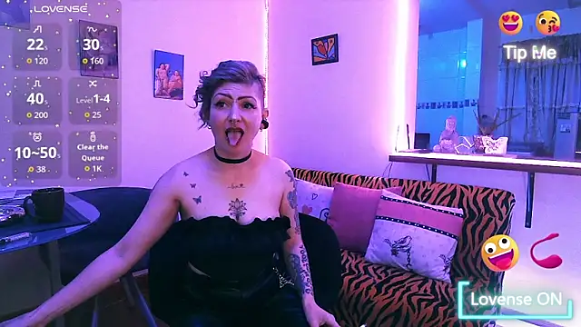 Snapshot of Maria_fernandaxxx_ chatting on October 2025 02:13:02 AM Maria fernandaxxx online show from October 2025 02:13:02 AM