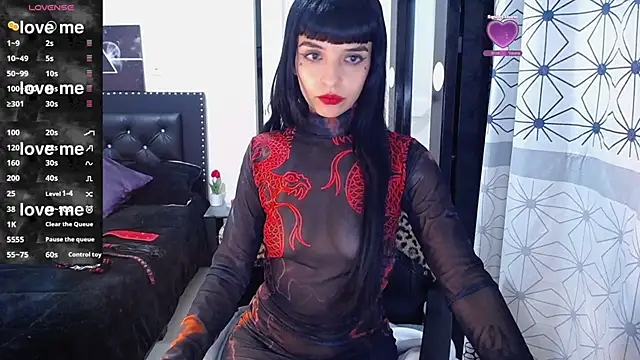 Snapshot of charllotee_dark chatting on October 2025 03:40:02 AM charllotee dark online show from October 2025 03:40:02 AM