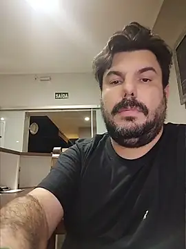 bumbumtatuado online show from May 2026 10:31:01 PM