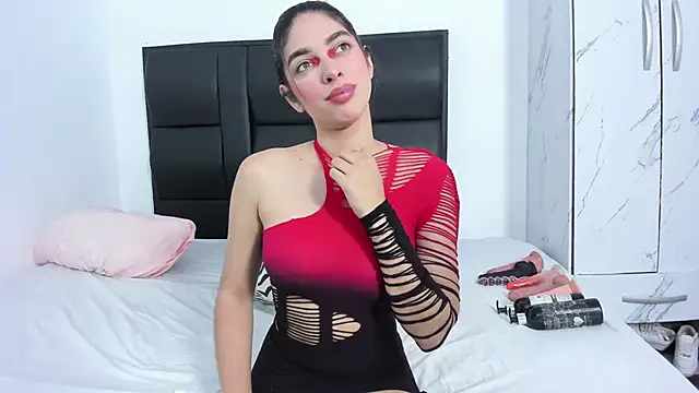 IsabellaTayllor online show from November 2025 10:21:02 PM