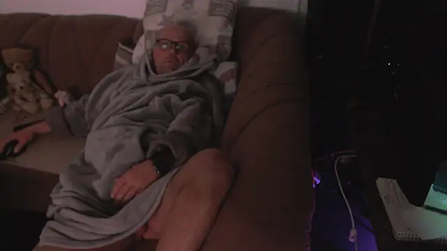 Nomi1612 online show from October 2025 10:12:01 PM