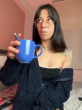 SOFIASWEETSECRETT online show from November 2025 05:33:02 AM