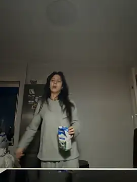 SOFIASWEETSECRETT online show from February 2026 02:45:02 AM