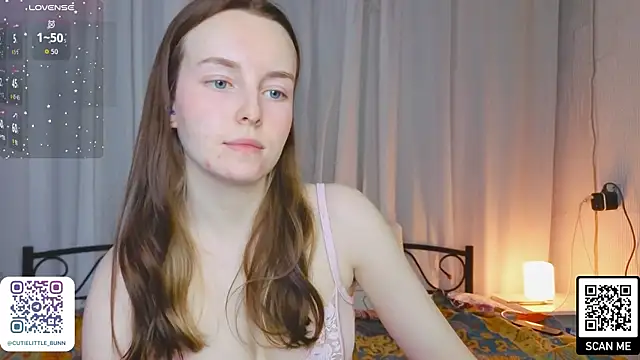 Snapshot of Wild__flowers chatting on July 2026 10:18:02 PM Wild flowers online show from July 2026 10:18:02 PM