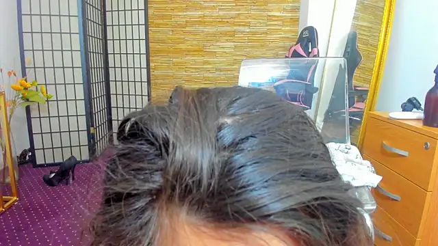 AishaRouhi online show from February 2026 04:56:02 AM