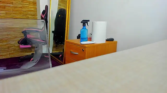 AishaRouhi online show from January 2026 05:36:02 AM