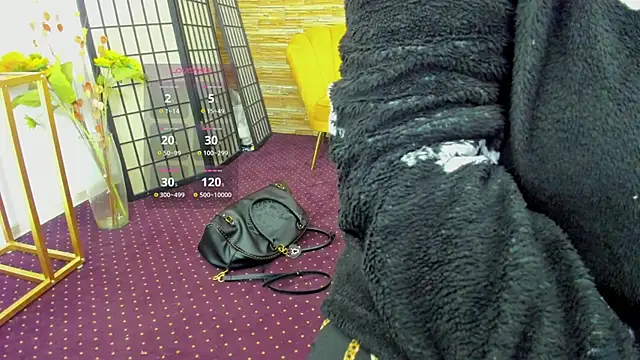 AishaRouhi online show from November 2025 05:14:02 AM