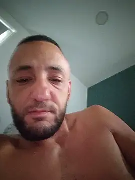 Reeeks69 online show from June 2026 05:02:01 AM