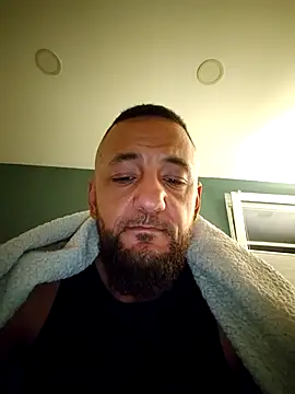 Reeeks69 online show from April 2026 03:46:02 AM