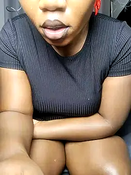 Hugemassivebootie online show from April 2026 09:18:02 PM