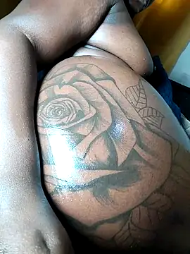 Hugemassivebootie online show from September 2025 04:19:02 AM