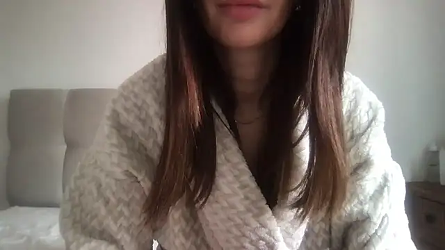 paolajonez online show from November 2025 01:49:02 PM