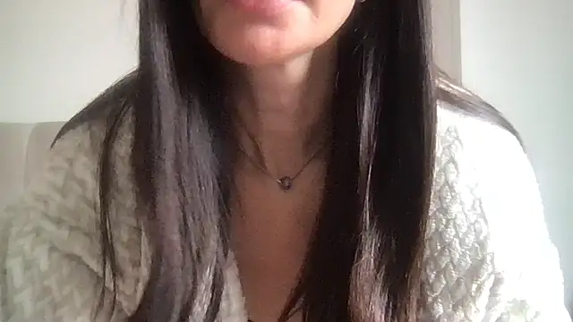 paolajonez online show from February 2026 01:19:02 PM