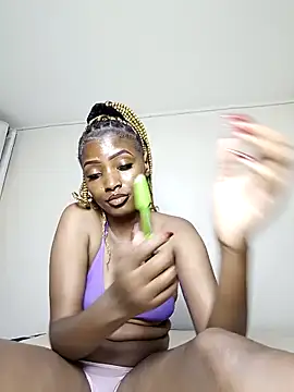 nanaswee online show from April 2026 04:24:01 PM