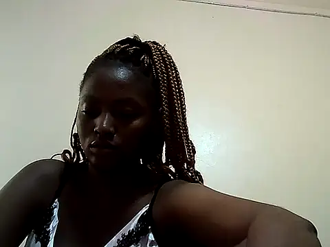 nanaswee online show from May 2026 05:37:02 AM