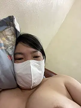 Snapshot of Hachi_Sweetbabie_ chatting on June 2026 11:14:02 PM Hachi Sweetbabie online show from June 2026 11:14:02 PM
