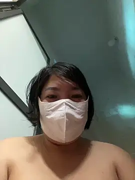 Snapshot of Hachi_Sweetbabie_ chatting on June 2026 10:59:01 AM Hachi Sweetbabie online show from June 2026 10:59:01 AM