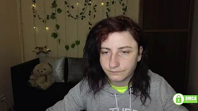 Muse kitty jenia online show from April 2026 05:25:01 PM