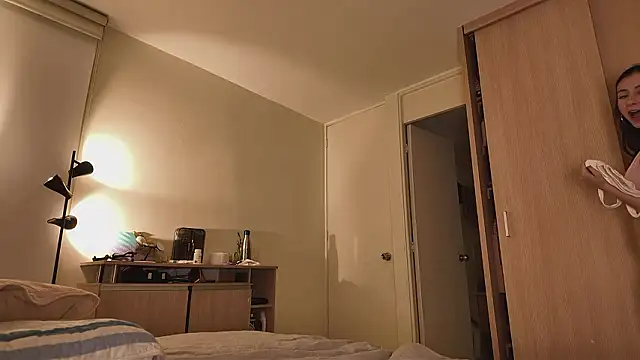 juanasnz99 online show from February 2026 06:02:01 AM