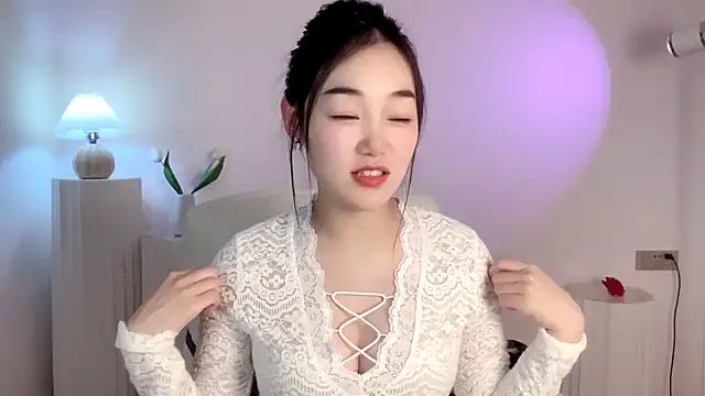 cloud8822 online show from December 2024 02:27:02 PM