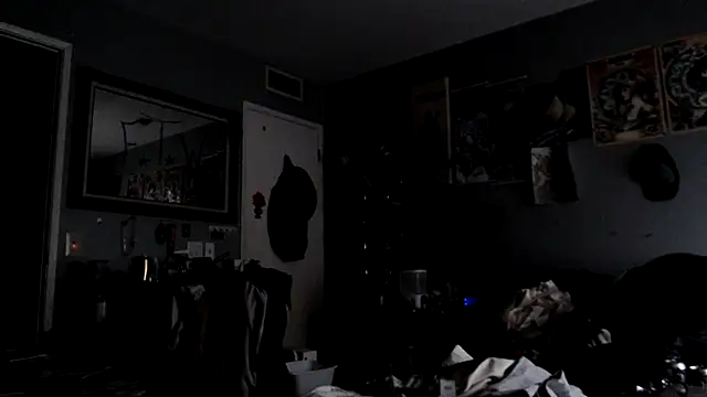 eavestease1 online show from February 2026 04:29:02 PM