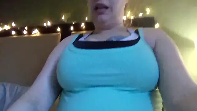 Lalalynn online show from March 2026 01:37:01 PM