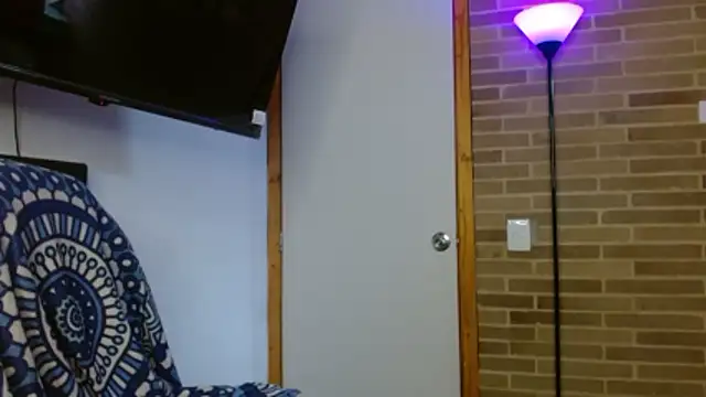 Snapshot of helenacyruss chatting on November 2025 07:36:01 PM helenacyruss online show from November 2025 07:36:01 PM