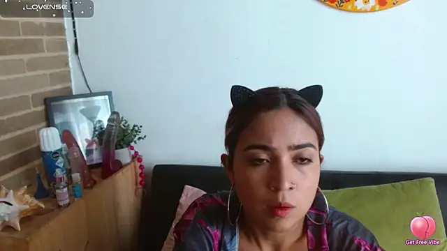 Snapshot of helenacyruss chatting on March 2025 03:04:02 PM helenacyruss online show from March 2025 03:04:02 PM